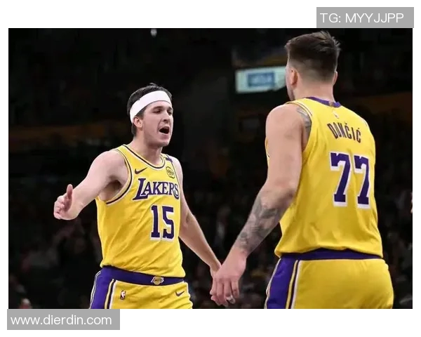 湖人惨败老鹰，里夫斯八村垒难救主，东契奇34分准三双闪耀赛场